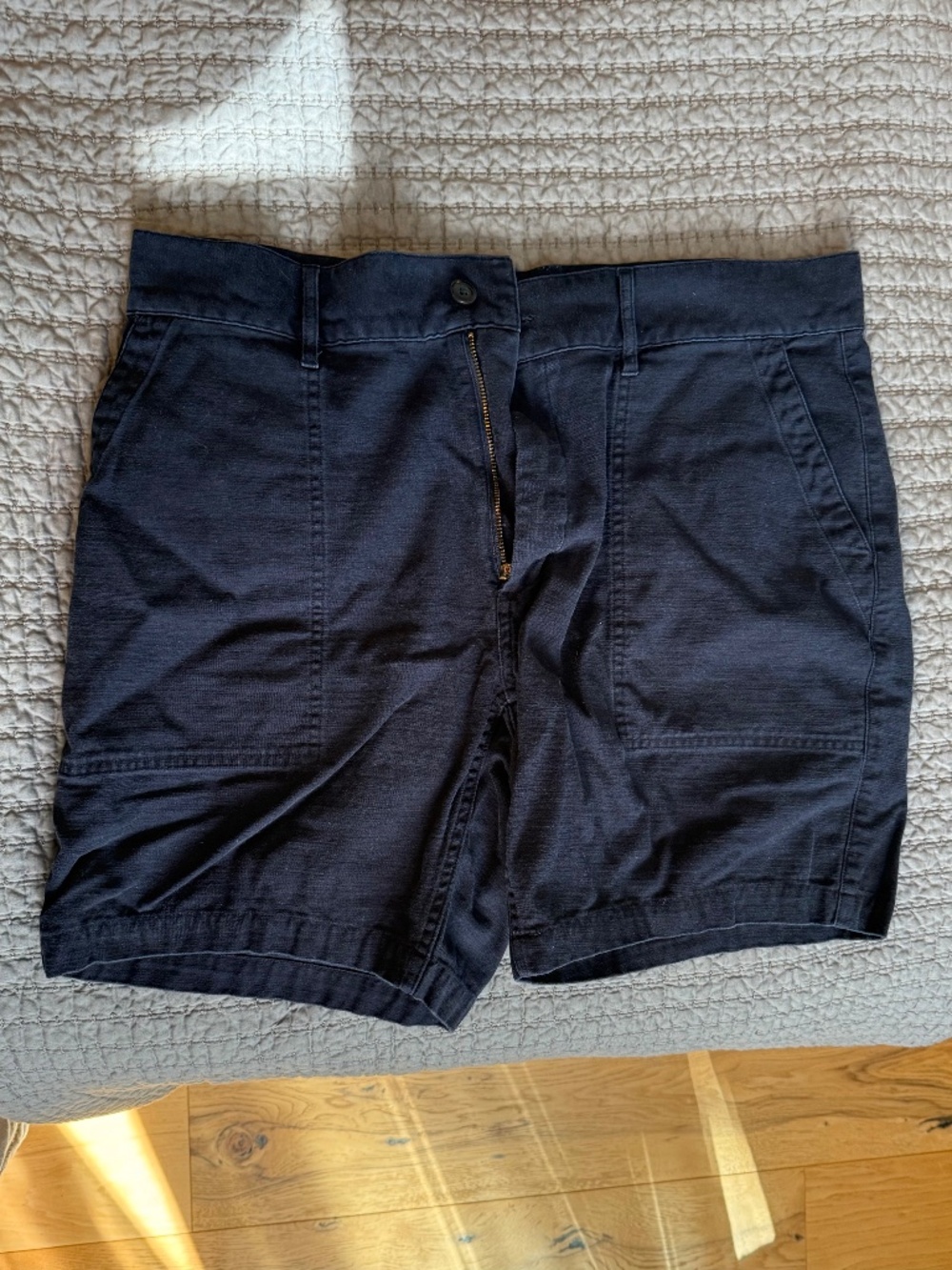 Taylor Stitch Reverse Sateen Shorts 36